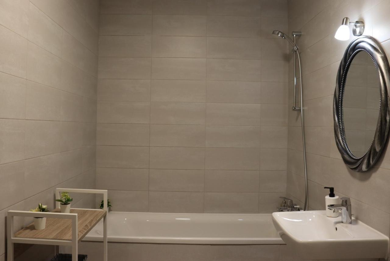 Apartament Rubin ブラショフ エクステリア 写真
